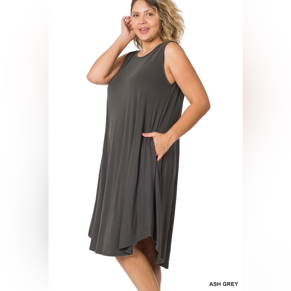 Zenana NWT breezy knit midi👗